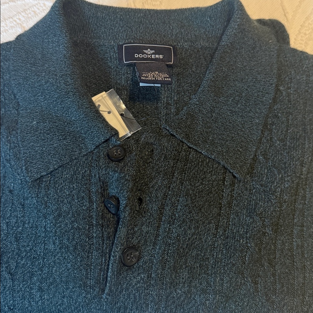 Dockers men’s sweater